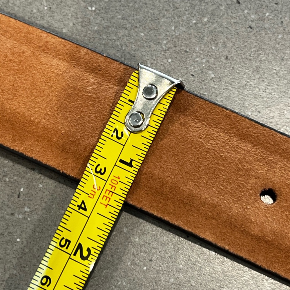 The Tie Bar Mens Suede Leather Dress Belt light brown - Picture 3 of 4